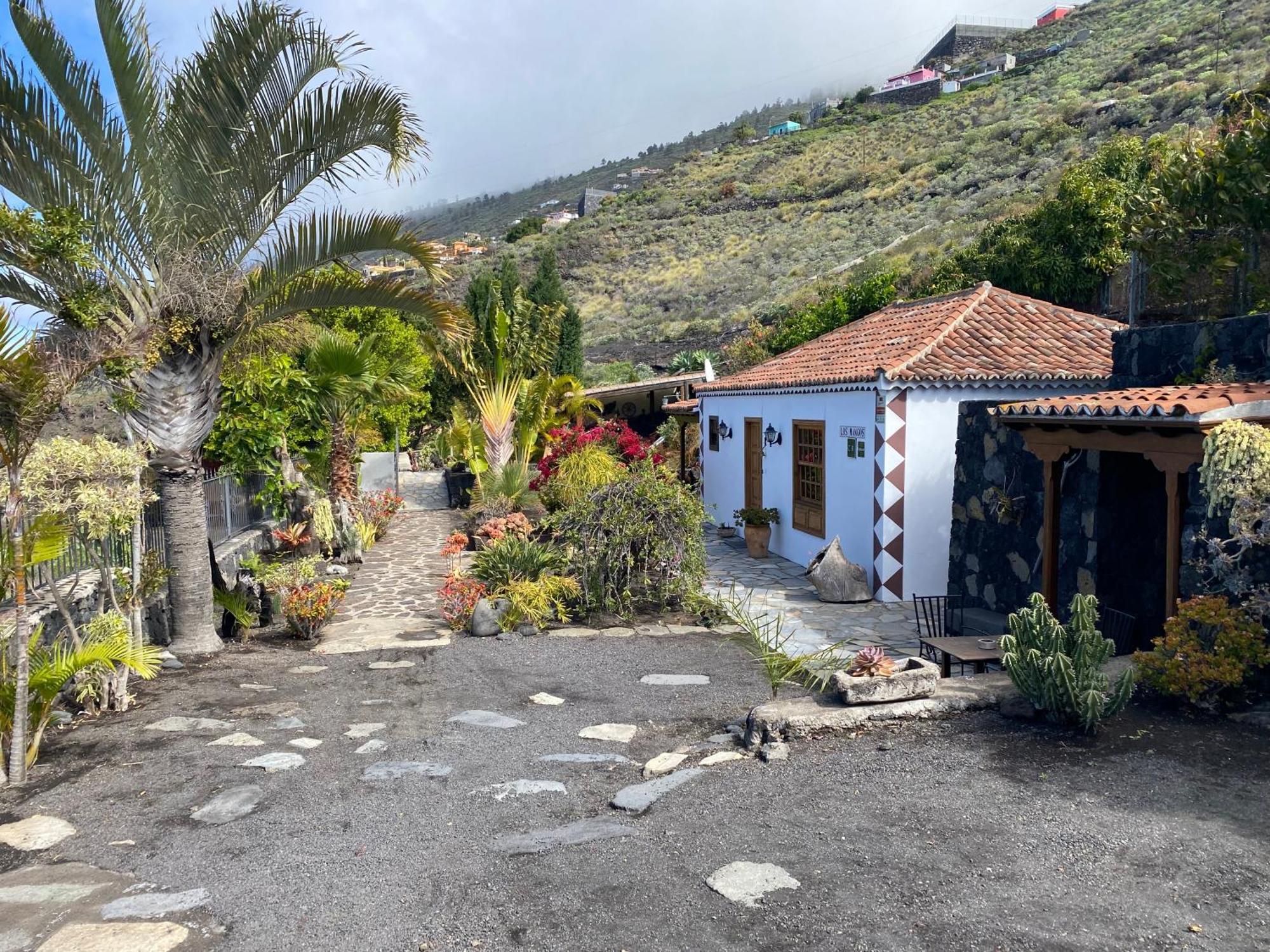 Casa Rural Los Mangos Фуэнкальенте-де-ла-Пальма Экстерьер фото